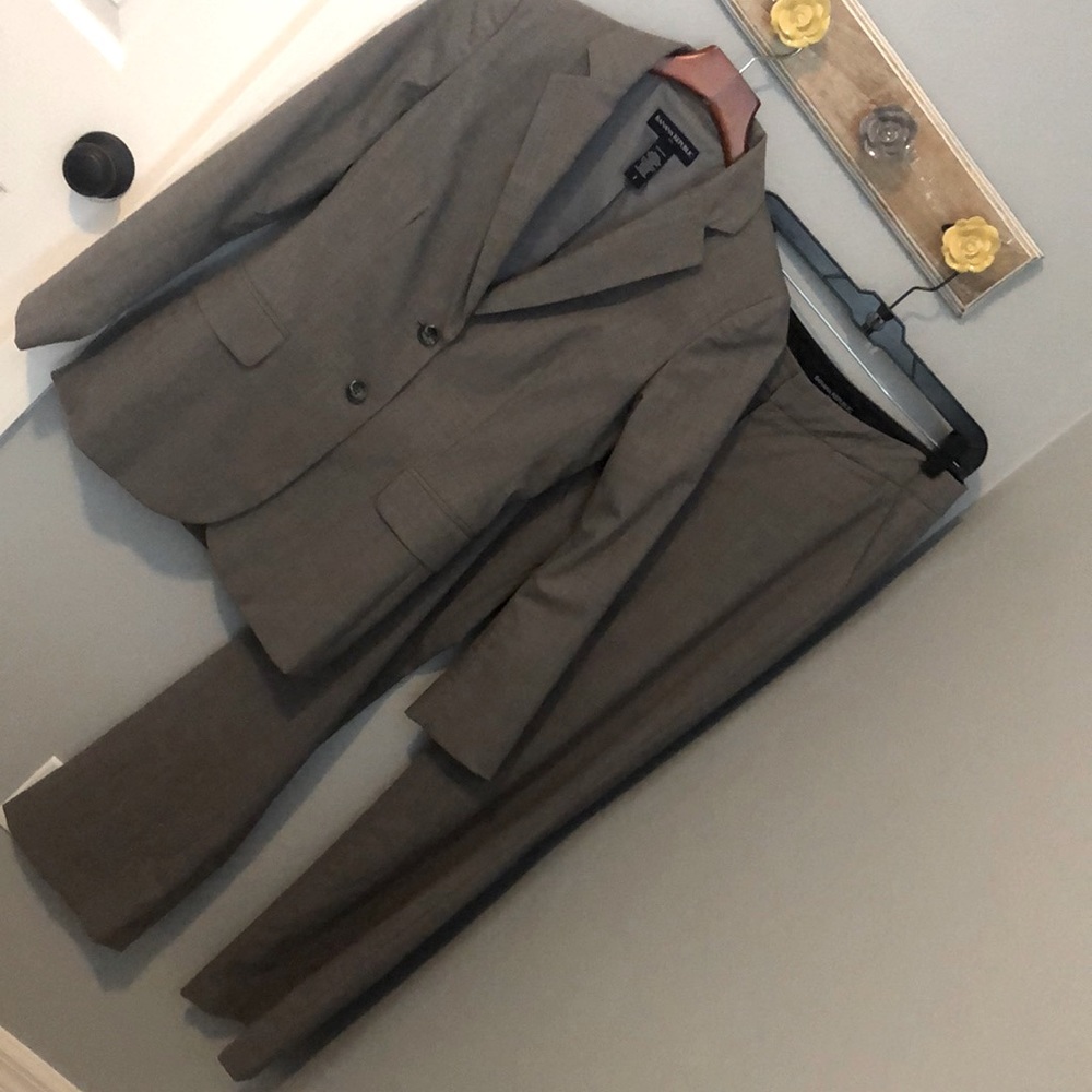 Gray Banana Republic Business Suit